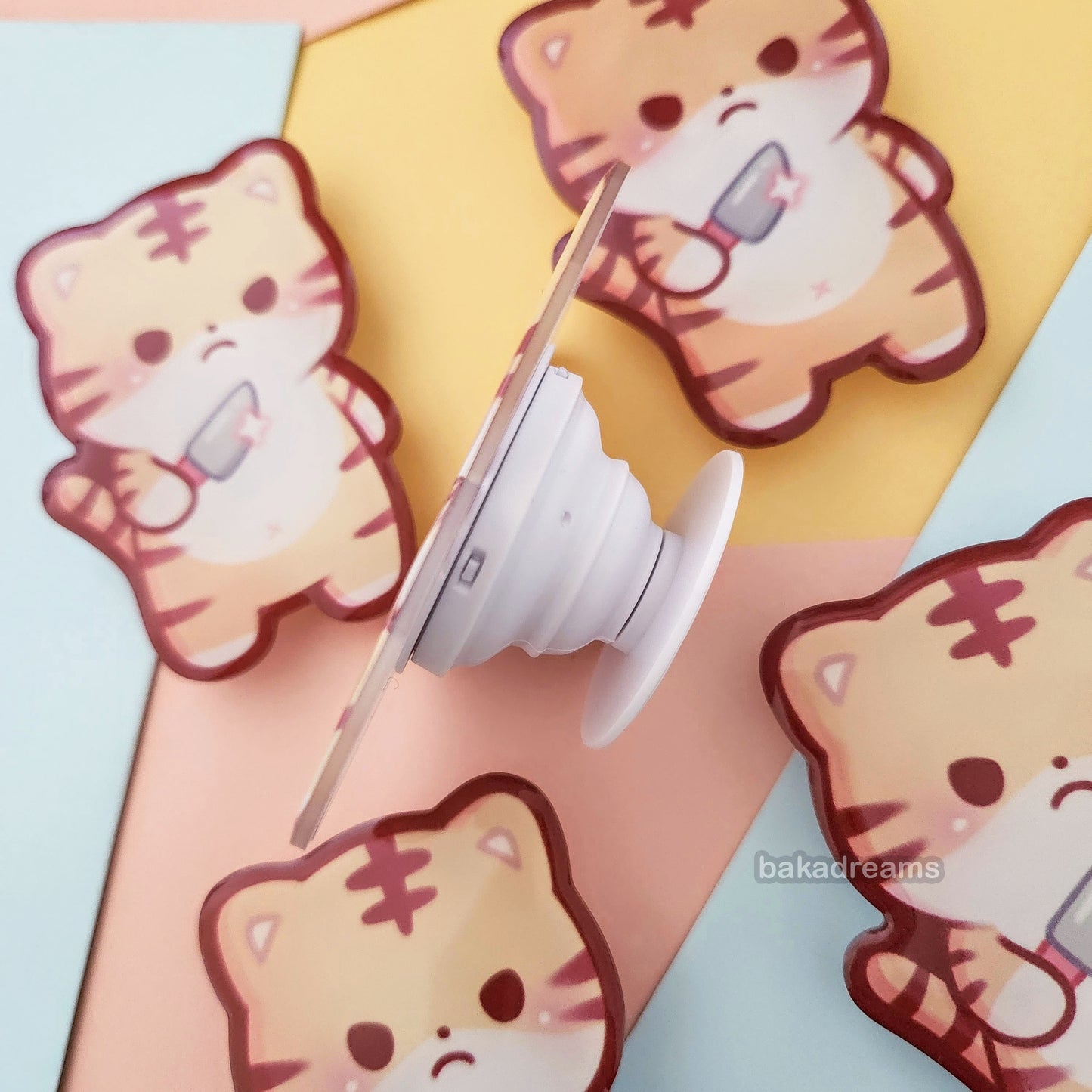 Stabby Tiger Phone Grip